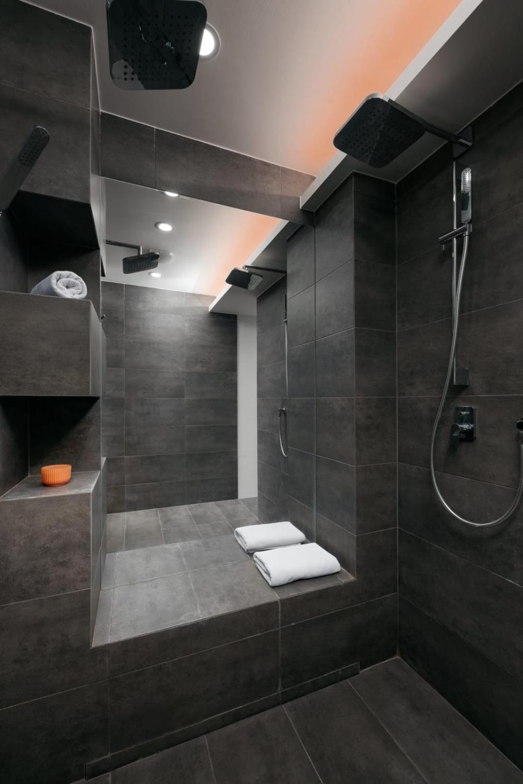 Dot 3 Bdr Apartment With Tyn Cathedral View & Ac Prague Exterior photo